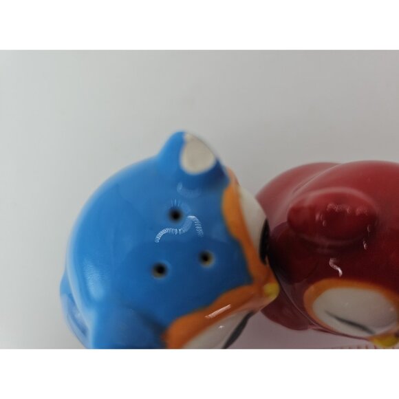 SALT & PEPPER SHAKERS Kitchen Kissing Owls Topsy Turvy Magnetic VTG - Picture 13 of 16